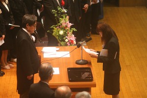 岡崎学舎入学式 短期大学新入生代表宣誓